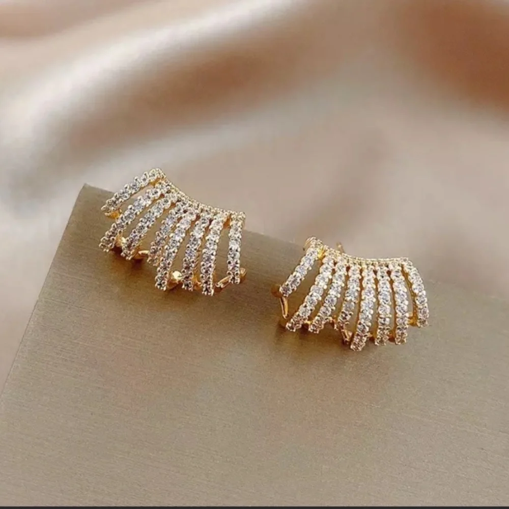 Micro Pave Simulated Diamond Stud Earrings Gold Plated 0.50 ctw New